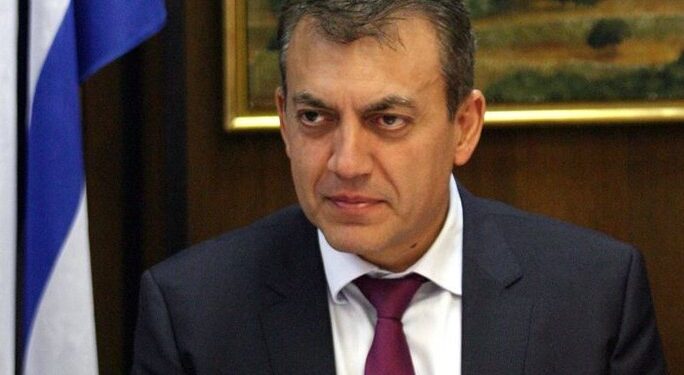 Τι θέλουν τρεις υφυπουργοί στο Εργασίας