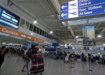 Μπαράζ θετικών ειδήσεων για τις ελληνικές αερομεταφορές
