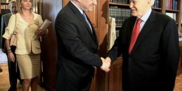 Στρατευμένος στη μάχη κατά του καπνίσματος ο Κάρολος Παπούλιας