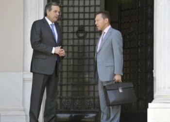 “Βλέπουν” Στουρνάρα για ΤτΕ και Οικονομίδη για το Οικονομικών – Όλα τα νέα δεδομένα ενόψει ανασχηματισμού