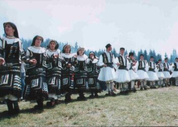 34ο Πανελλήνιο Αντάµωµα Σαρακατσαναίων στα Περτουλιώτικα λιβάδια Τρικάλων