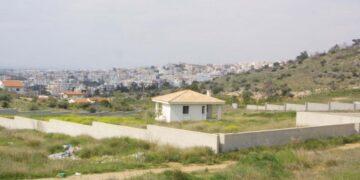 Χάνουν τα ακίνητά τους όσοι δεν τα δήλωσαν στο κτηματολόγιο!