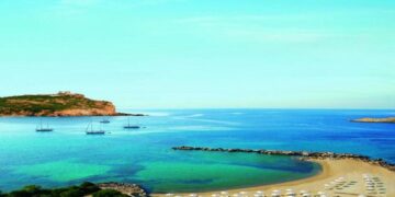 Φρένο στην παραχώρηση τριών παραλιακών ακινήτων στο ΤΑΙΠΕΔ