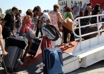 IΝΚΑ: Τρεις στους τέσσερις Έλληνες δεν θα κάνουν φέτος διακοπές