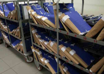 «Χαμένες» στα συρτάρια των ΔΟΥ υποθέσεις φοροδιαφυγής γνωστών προσώπων αξίας εκατ. ευρώ