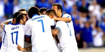 «Βουτά» στα βαθιά η Εθνική