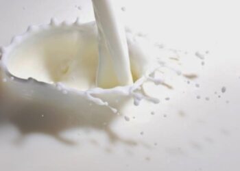 Η θρεπτική – διατροφική αξία που έχει το γάλα: Παγκόσμια ημέρα γάλακτος – της Κλεοπάτρας Ζουμπουρλή, μορ. βιολόγος