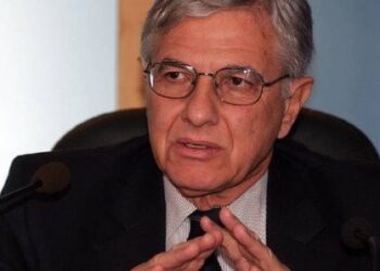 Τάσος Γιαννίτσης: Ακόμα και σήμερα το κράτος ευνοεί την φοροδιαφυγή