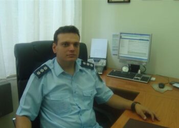 Ενημέρωση και συμβουλές προς τους οδηγούς από τον Διοικητική τροχαίας Πτολεμαΐδας