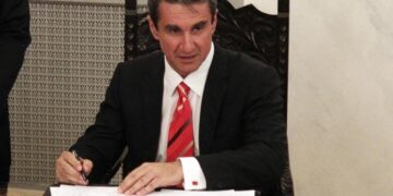 Λοβέρδος: Να ανοίξουν τα σχολεία στις 11 Σεπτεμβρίου