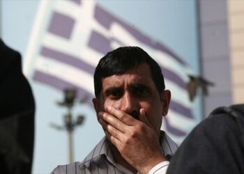 Σχεδόν 9.000 άτομα ζήτησαν άσυλο στη χώρα μας τον τελευταίο χρόνο