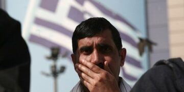 Σχεδόν 9.000 άτομα ζήτησαν άσυλο στη χώρα μας τον τελευταίο χρόνο