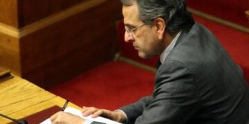 Σαρώνει η ακρίβεια, έρχονται απολύσεις: Μαύρο καλοκαίρι για την κυβέρνηση