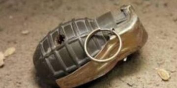 Χειροβομβίδα του Β’ Παγκοσμίου Πολέμου σε αυλή σχολείου της Σιάτιστας Κοζάνης