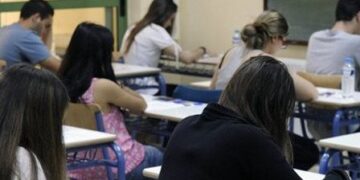 «Σφαγή» στις εξετάσεις της Α’ Λυκείου με την Τράπεζα Θεμάτων -Δεκάδες παιδιά μένουν στην ίδια τάξη