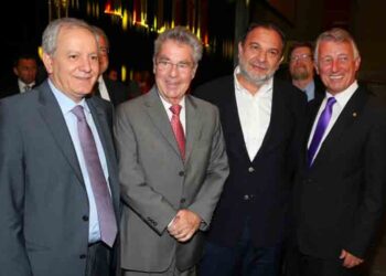 Στην Αυστρία το προεδρείο της ΚΕΔΕ