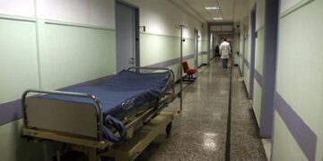 Εξι στους δέκα γιατρούς στην Ελλάδα θεωρούν ότι οι υπηρεσίες υγείας έγιναν χειρότερες