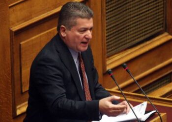 Νέο κόμμα στα σκαριά από τους ανεξάρτητους βουλευτές -Νταβρής: Να παραιτηθεί ο Παπούλιας, να πάμε σε εκλογές