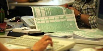 Μόλις έξι μέρες περιθώριο για να πληρωθεί η πρώτη δόση του φόρου ακινήτων!