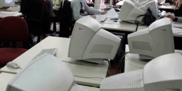 Πώς «εξαφανίστηκαν» 267.095 υπάλληλοι από το Δημόσιο..