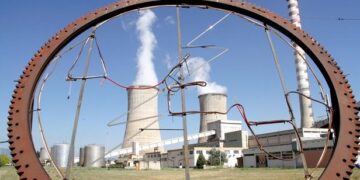 «Ναι» ΑΝΕΛ, «όχι» ΚΚΕ στο δημοψήφισμα για τη ΔΕΗ του ΣΥΡΙΖΑ