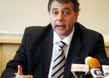 Κορκίδης: Τέλος από τη ΝΔ λόγω του ανοίγματος των καταστημάτων τις Κυριακές
