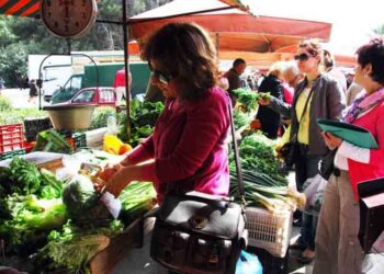 Με μοριοδότηση θα κατανέμονται οι θέσεις στις λαϊκές αγορές