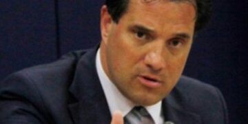 Γεωργιάδης σε Κοντονή: Να πάρετε το αεροπλάνο να πάτε στην Αργεντινή -Τι του απάντησε ο βουλευτής ΣΥΡΙΖΑ