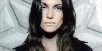 Οι Μουσικές Επιλογές του e-ptolemeos.gr, L’Aura Abela – Eclissi del Cuore (Total Eclipse Of The Heart)