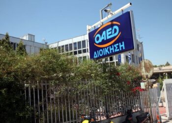 Στα 8 δισ. οι οφειλές του ΙΚΑ στον ΟΑΕΔ