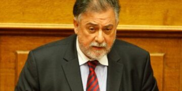 Ο Γιάννης Πανούσης της ΔΗΜΑΡ φτιάχνει κόμμα με το όνομα ΣΟΔΗΑ και έμβλημα ένα δεμάτι στάχυα