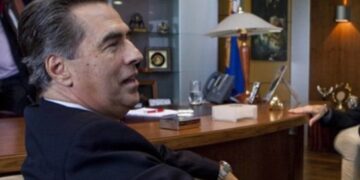 O Παπαγεωργόπουλος είχε γκαρσονιέρα… αναψυχής μέσα στο δημαρχείο -Την γκρέμισε ο Μπουτάρης [εικόνες]