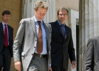 Αποχαιρετάμε την Τρόικα. Μήνας σκληρής δουλειάς για την κυβέρνηση ο Αύγουστος