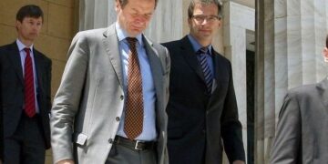 Αποχαιρετάμε την Τρόικα. Μήνας σκληρής δουλειάς για την κυβέρνηση ο Αύγουστος