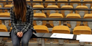 Από πού θα φύγουν 180.000 «λιμνάζοντες» φοιτητές