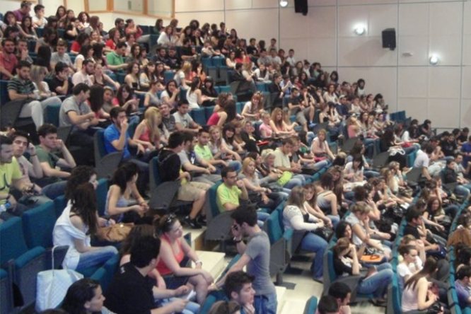 Διαγραφή «αιωνίων»: Τελευταία ευκαιρία για μετανοημένους φοιτητές ζητούν οι πρυτάνεις
