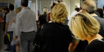 Πώς να ρυθμίσετε οφειλές, ληξιπρόθεσμες και μη, προς την εφορία μέχρι 24 δόσεις