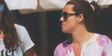 Άννα Δρούζα: Δεν αποχωρίζεται τα καφτάνια της