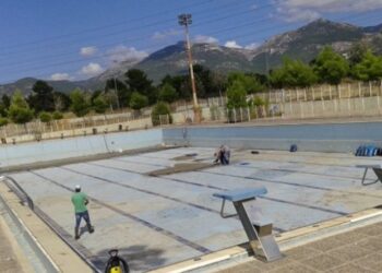 Φωτογραφίες: Καθαρίζουν το Ολυμπιακό Χωριό μετά τη διεθνή κατακραυγή