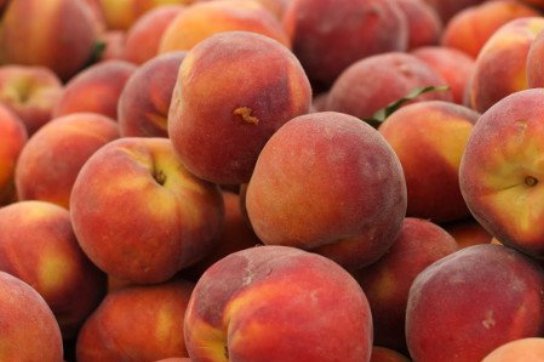 Έκτακτα μέτρα στήριξης ροδάκινων και νεκταρινιών 33 εκατομμύρια ευρώ