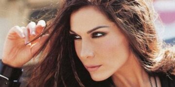 Το ΣΔΟΕ στο κυνήγι των τραγουδιστών: Έφοδος ελεγκτών σε συναυλία της Δέσποινας Βανδή