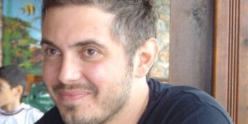 Σύλληψη Χατζηγιάννη -Γιατί ο τραγουδιστής δήλωσε κλοπή πινακίδων της Ferrari του ενώ δεν είχαν κλαπεί