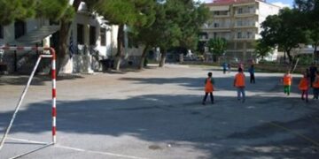 ΕΝΔΙΑΦΕΡΟΝΤΑ ΣΥΜΠΕΡΑΣΜΑΤΑ ΠΡΟΓΡΑΜΜΑΤΟΣ ΠΟΥ ΔΙΕΞΗΧΘΗ ΣΕ ΣΧΟΛΕΙΑ ΤΗΣ ΕΟΡΔΑΙΑΣ: Καμία ανοχή στο φαινόμενο του σχολικού εκφοβισμού (bulling)