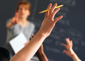 Τρεις χιλιάδες προσλήψεις αναπληρωτών για την κάλυψη των κενών στα σχολεία