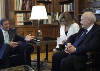 Παπούλιας: Οι δυνατότητες αντοχής του ελληνικού λαού έχουν εξαντληθεί