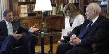 Παπούλιας: Οι δυνατότητες αντοχής του ελληνικού λαού έχουν εξαντληθεί