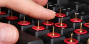 Μούδιασμα στα δάχτυλα του χεριού ή του ποδιού: Δείτε τα πιθανά αίτια