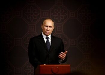 Πούτιν σε Ποροσένκο: Αν ήθελα, τα ρωσικά τανκς θα έφταναν ακόμη και στο Βουκουρέστι