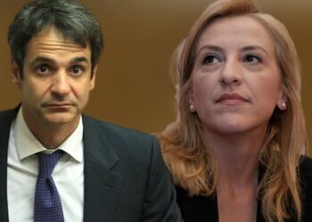 Σύγκρουση Μητσοτάκη με 19 δημάρχους και Δούρου