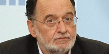 Λαφαζάνης: Δεν είναι «ταμπού» η έξοδος από το ευρώ